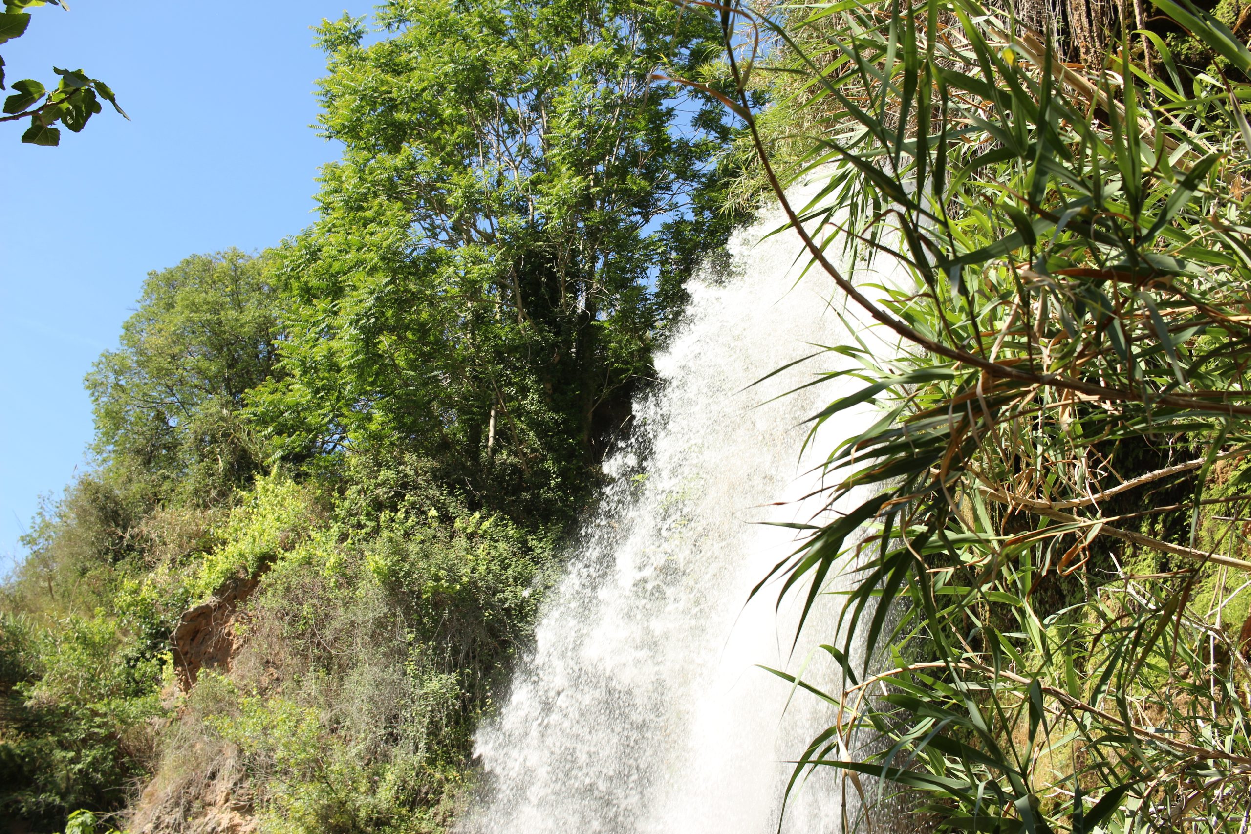 ruta de las cascadas de anna